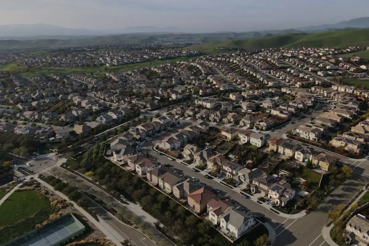 Locksmith serving Rancho Santa Margarita California near the lake